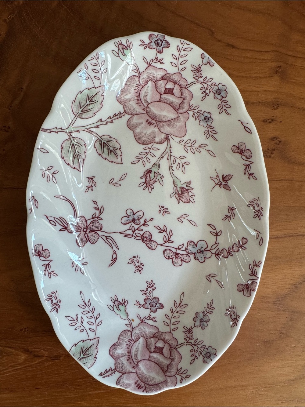 Rose Pattern Ceramic Serving Oval Platter in Pink and White